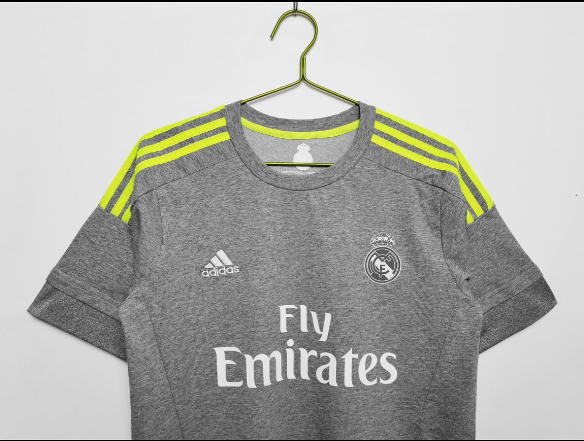 Maillot Rétro Real Madrid 2015-16 Extérieur