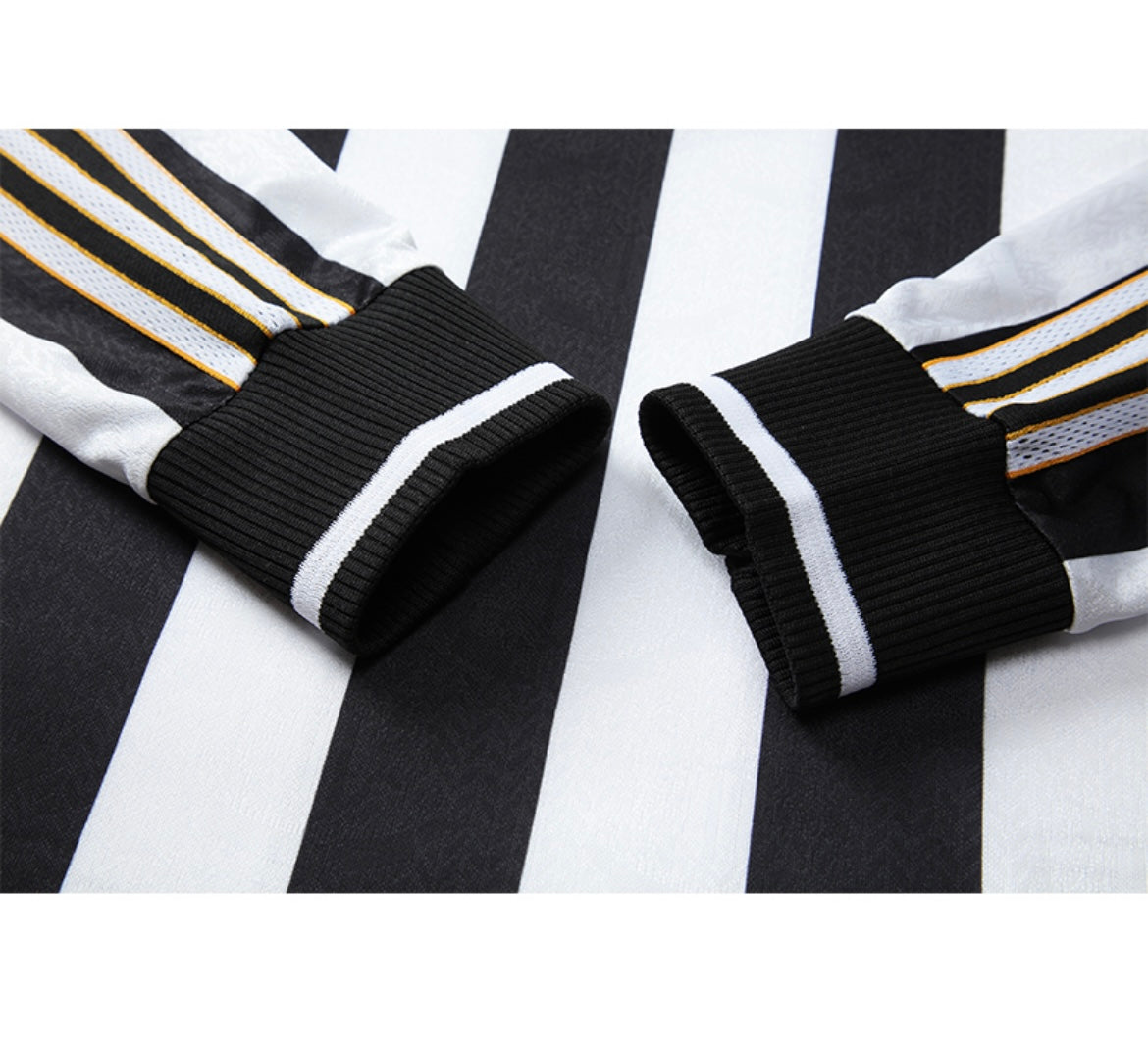 Maillot Rétro Newcastle 1997-98 Domicile Manches Longues