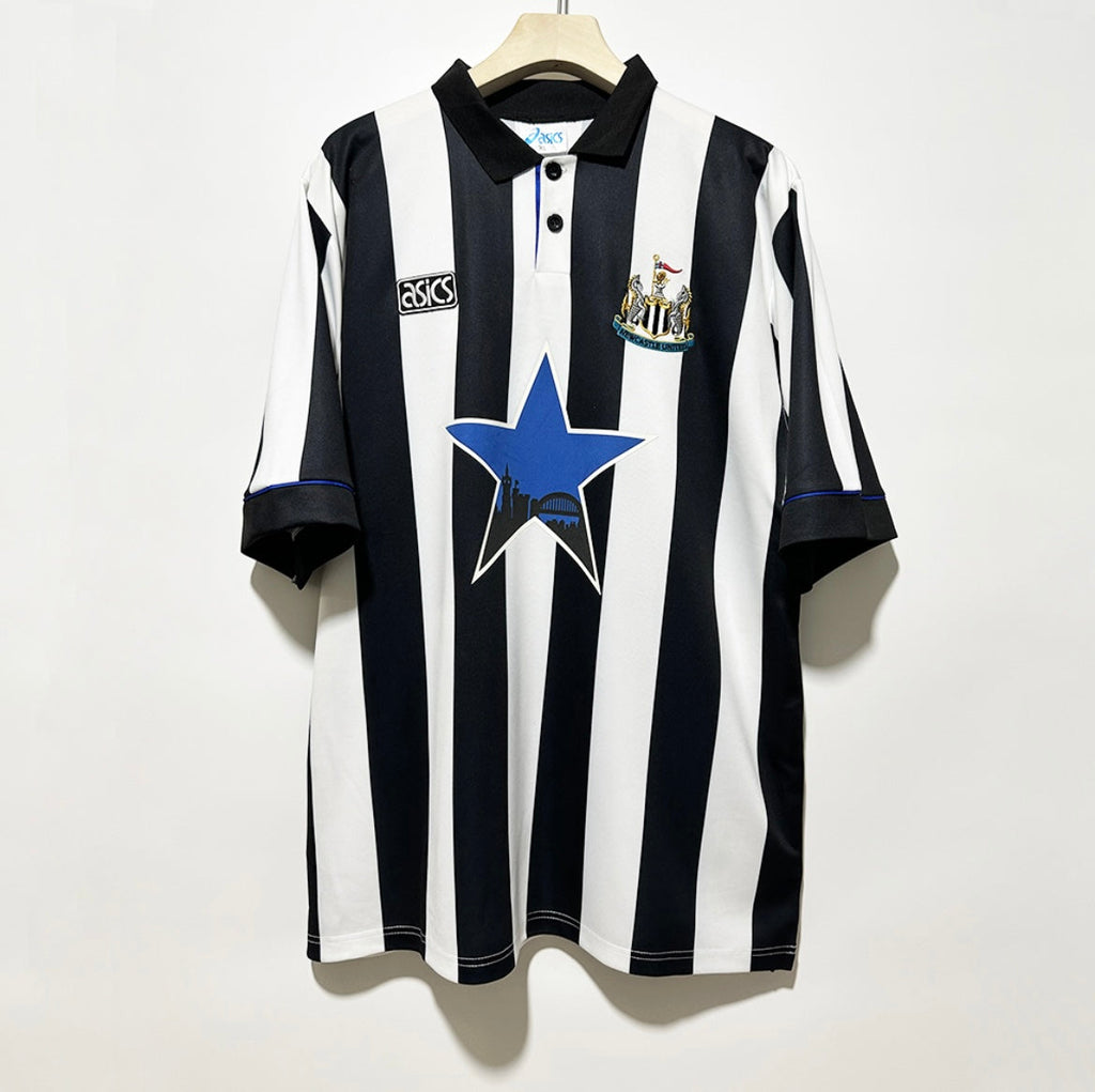 Maillot Rétro Newcastle 1993-94 Domicile
