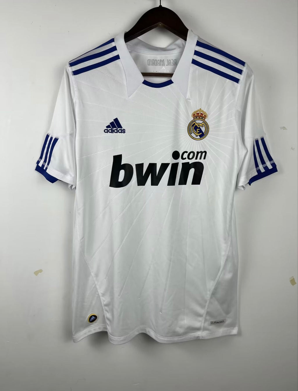 Maillot Rétro Real Madrid 2010-11 Domicile