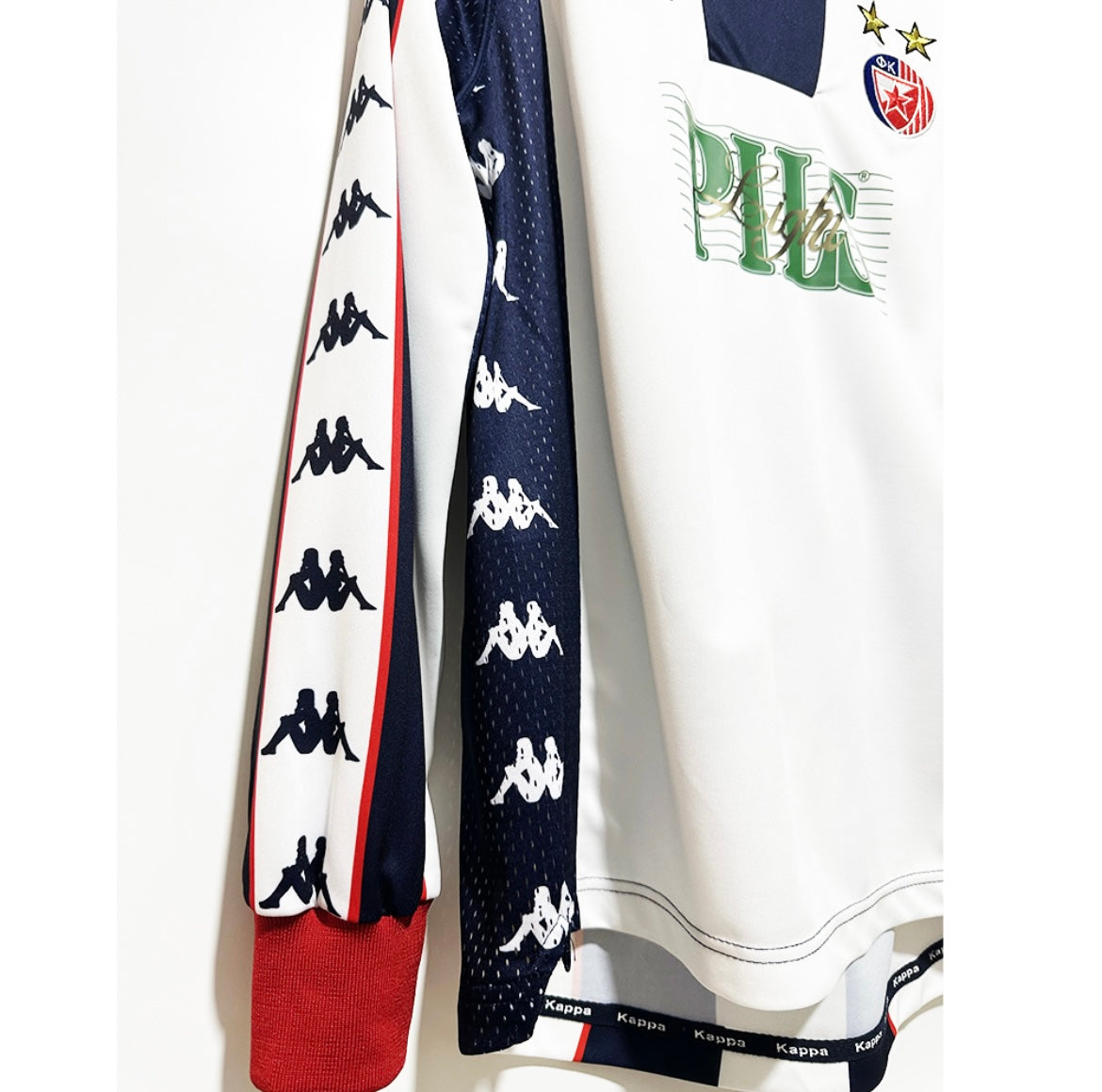 Maillot Rétro Étoile Rouge de Belgrade 1999-00 Extérieur Manches Longues