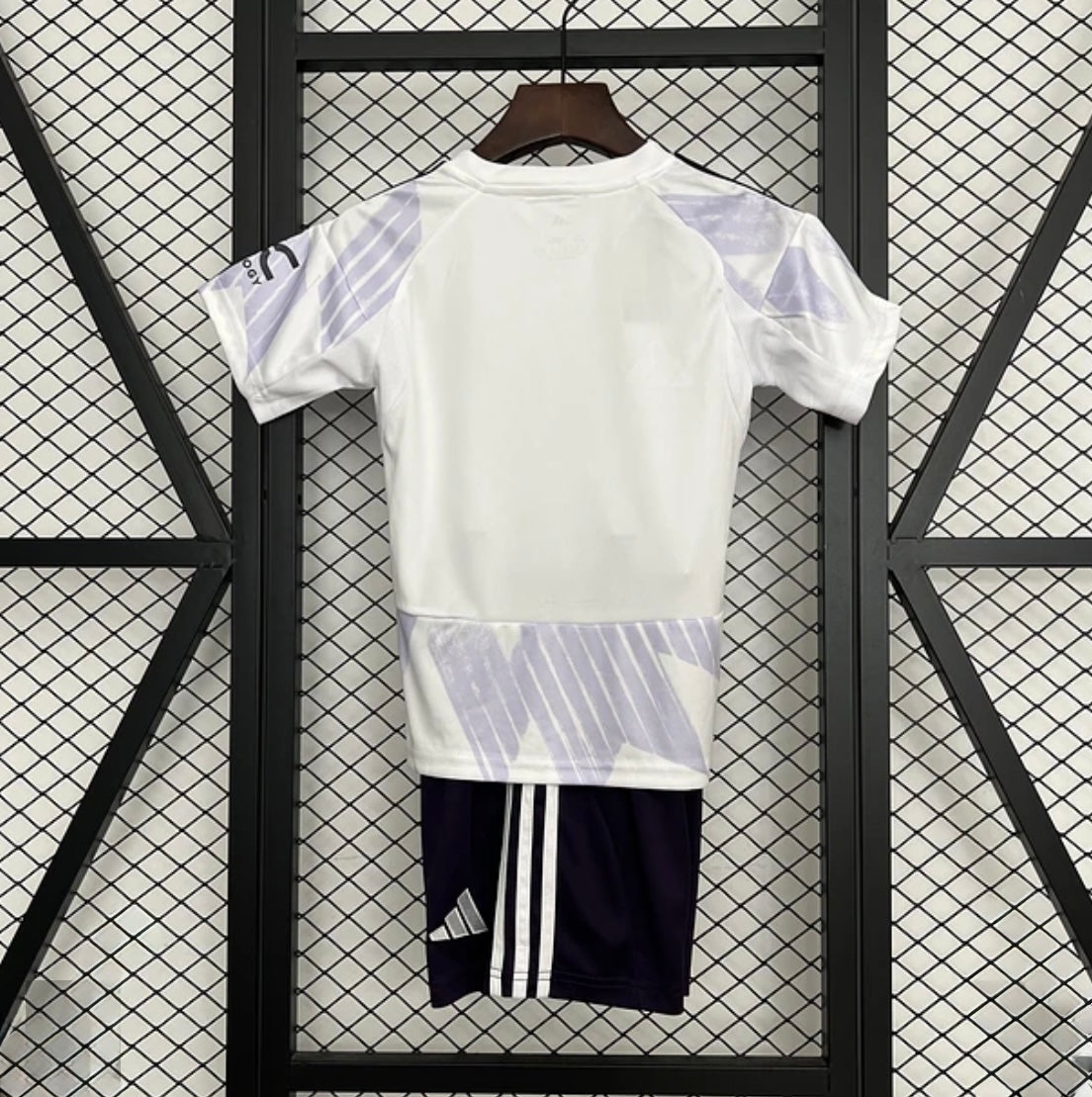 Kit Enfant Manchester United 2025-26 Extérieur