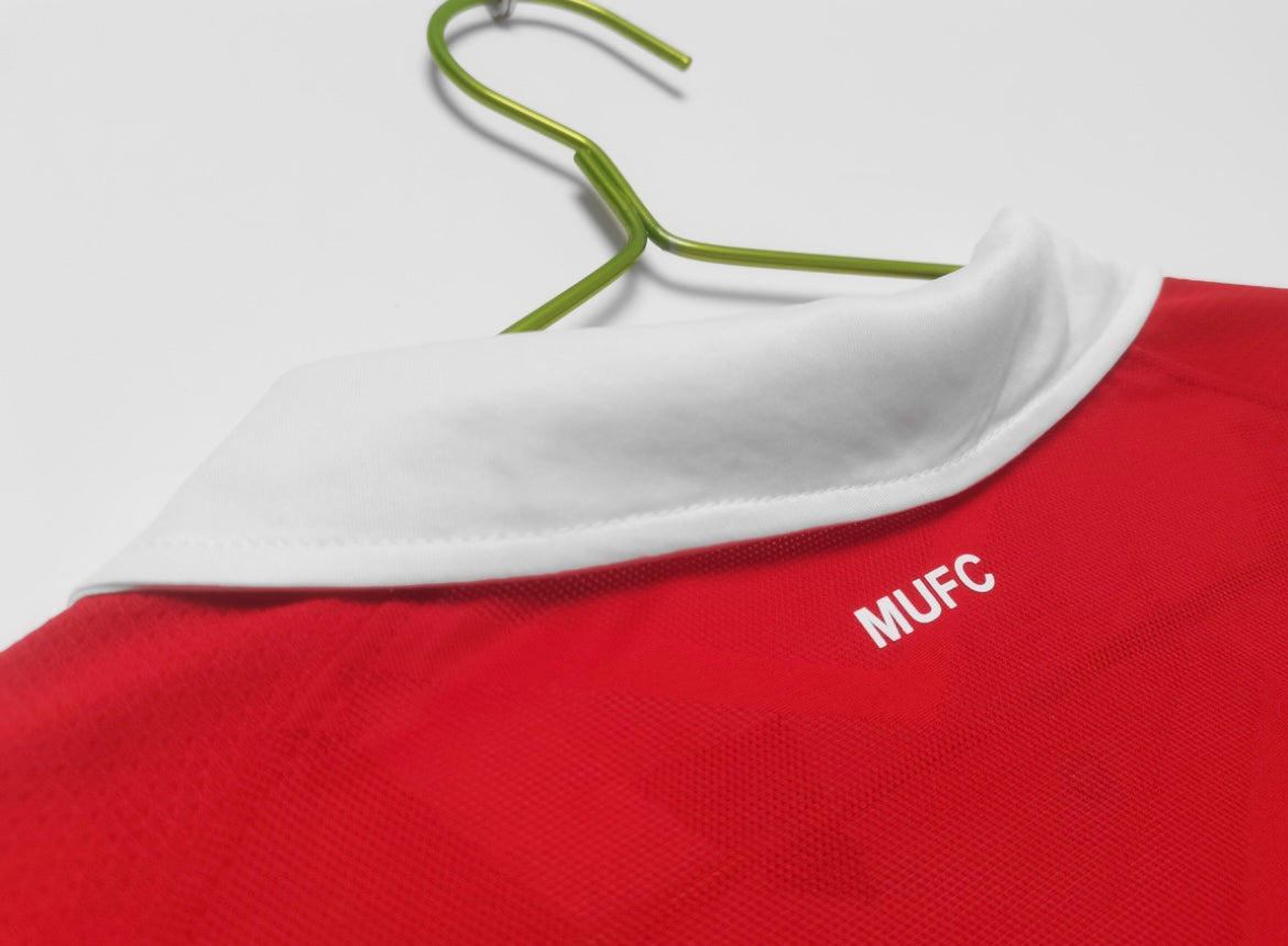 Maillot Rétro Manchester United 2010-11 Domicile Manches Longues