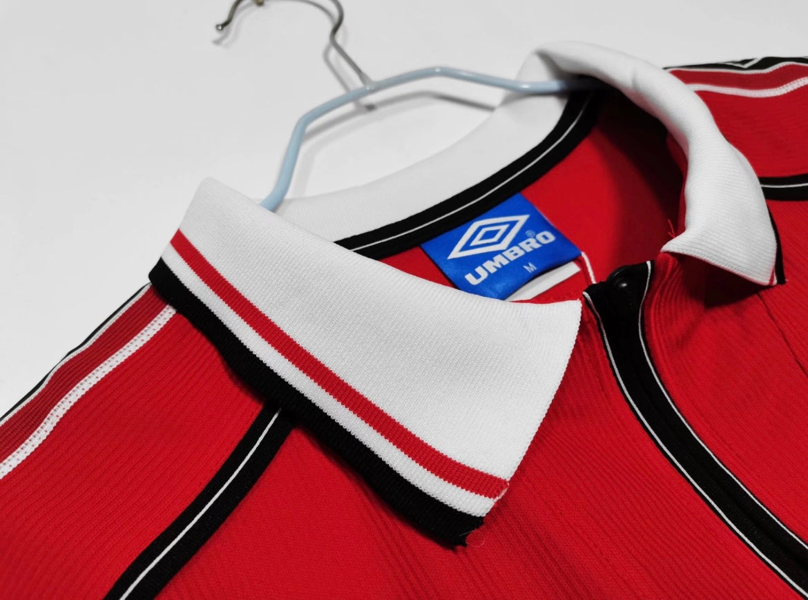 Maillot Rétro Manchester United 1998-99 Domicile