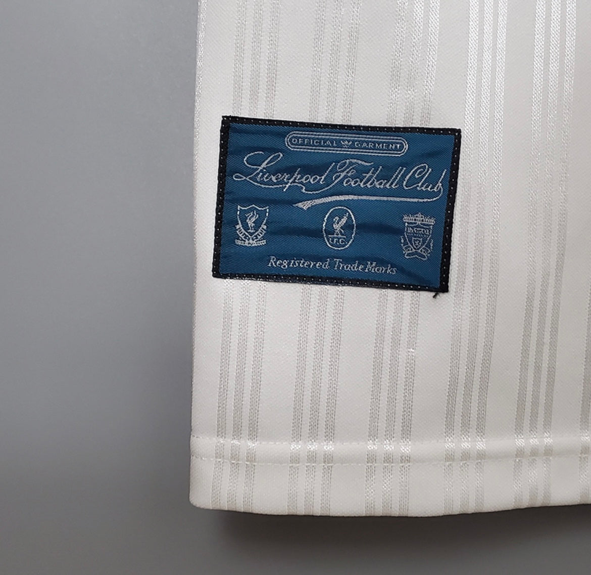 Maillot Rétro Liverpool 1995-96 Extérieur