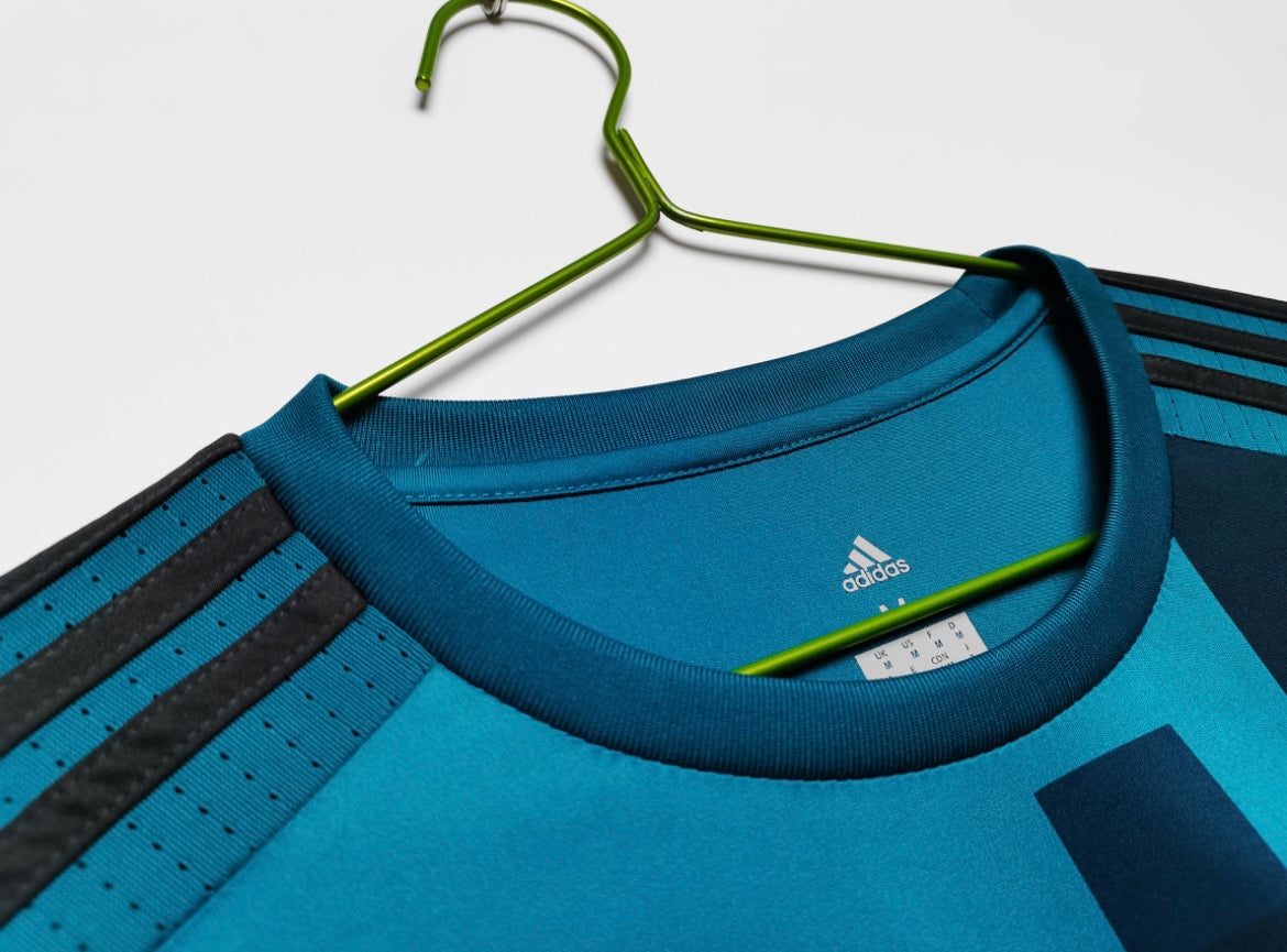 Maillot Rétro Real Madrid 2017-18 Extérieur Manches Longues