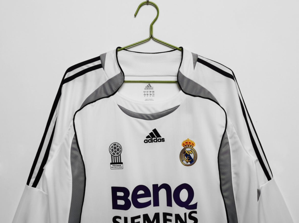 Maillot Rétro Real Madrid 2006-07 Domicile Manches Longues