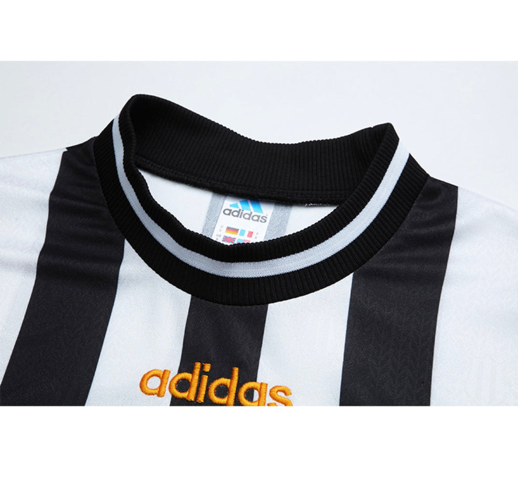 Maillot Rétro Newcastle 1997-98 Domicile