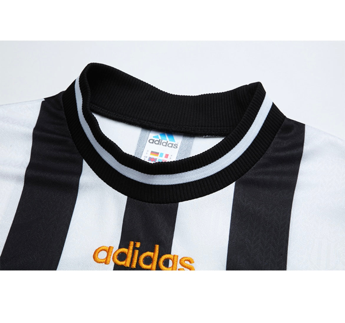 Maillot Rétro Newcastle 1997-98 Domicile