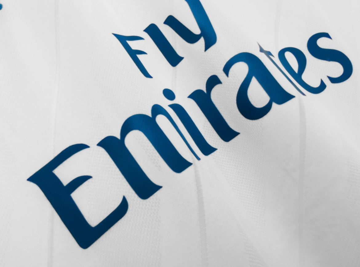 Maillot Rétro Real Madrid 2017-18 Domicile