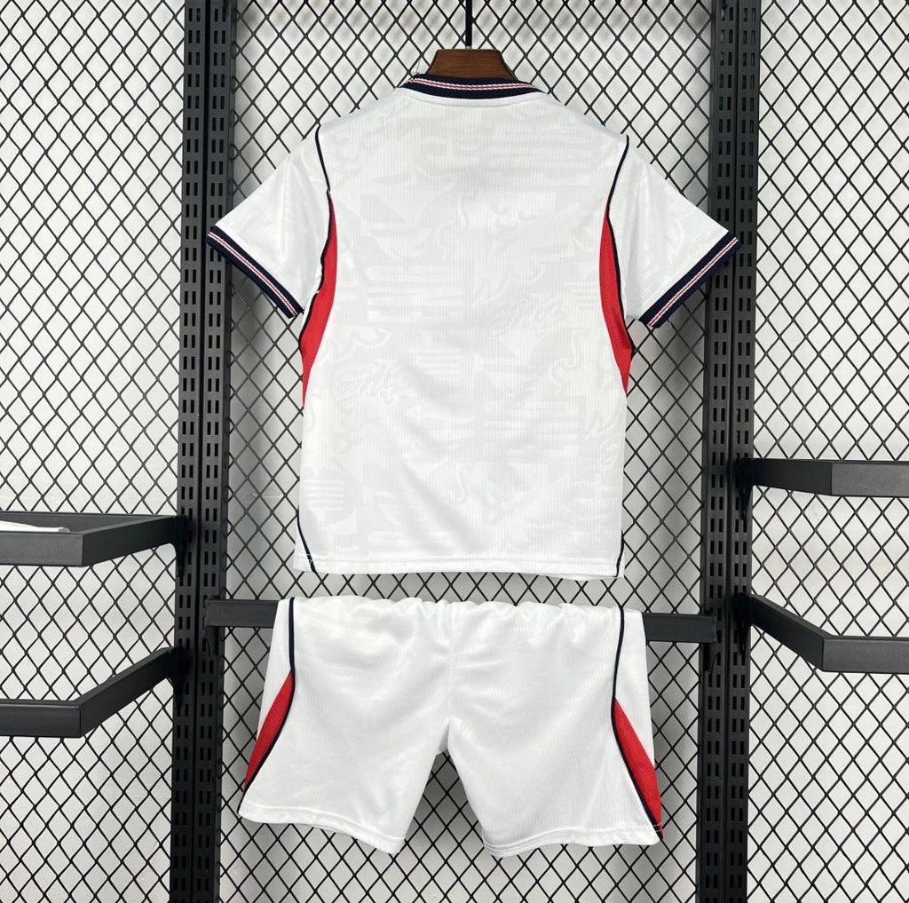 Kit Enfant Angleterre 2026 Domicile