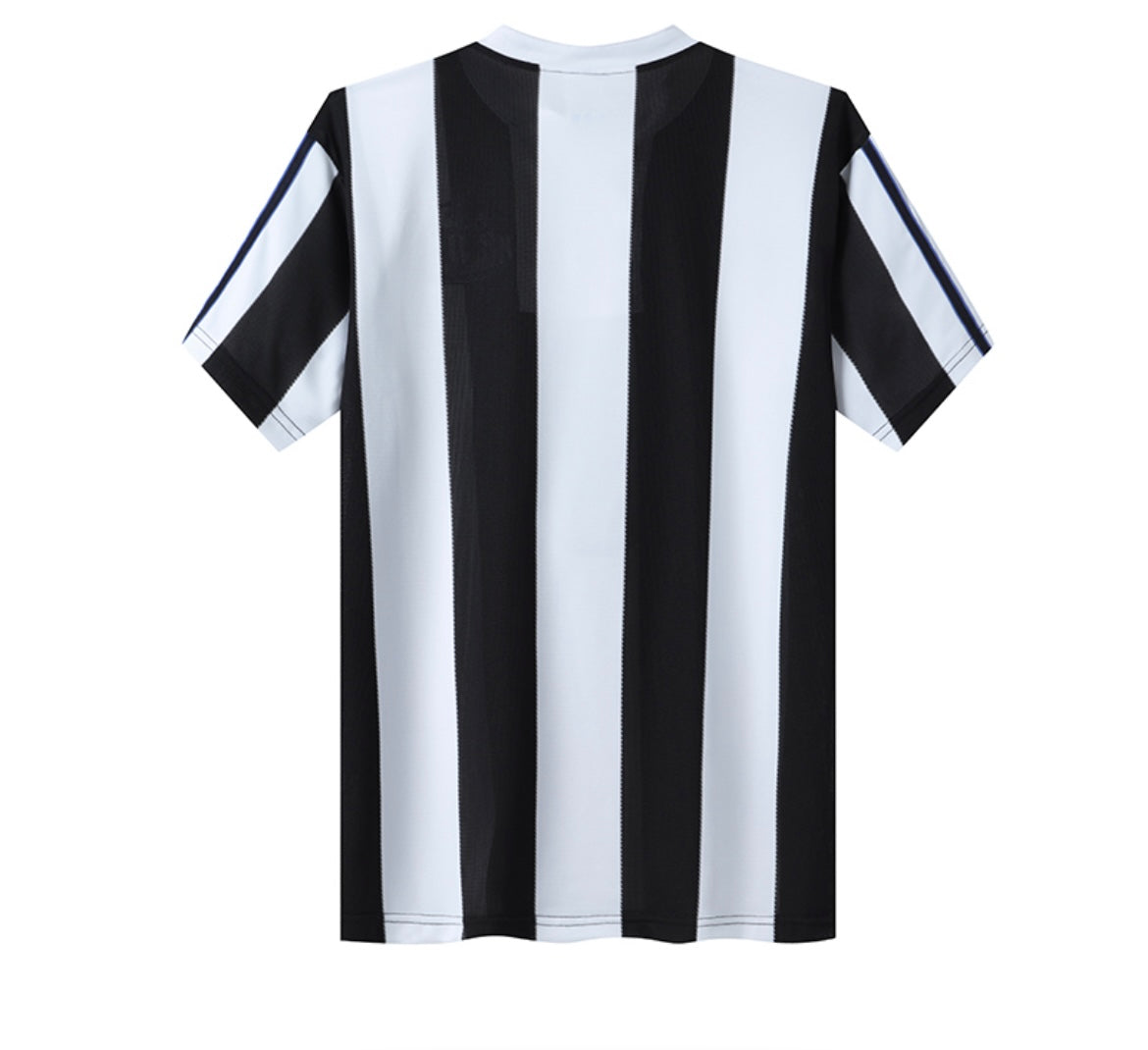 Maillot Rétro Newcastle 1995-96 Domicile