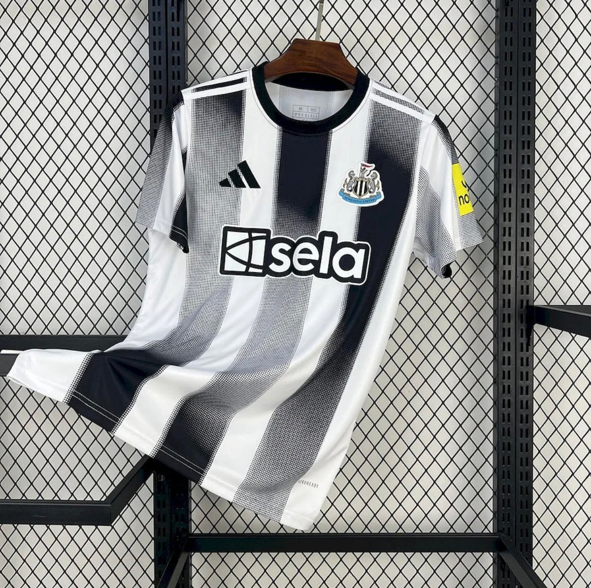 Maillot Newcastle 2025-26 Domicile