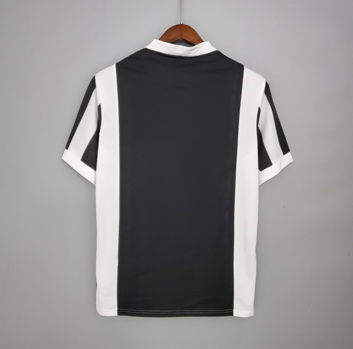 Maillot Rétro Juventus 2017-18 Domicile