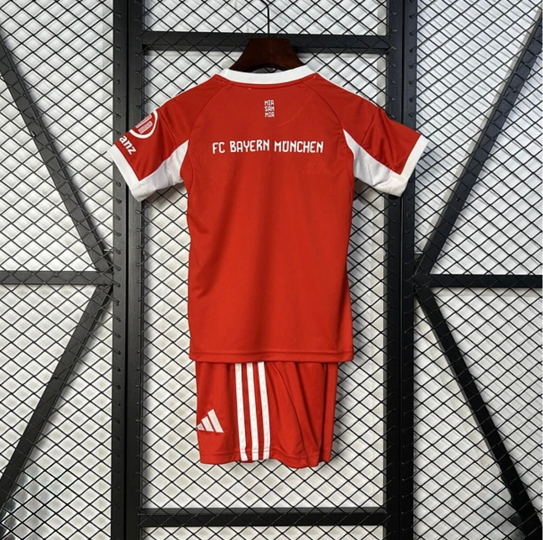 Kit Enfant Bayern Munich 2025-26 Domicile