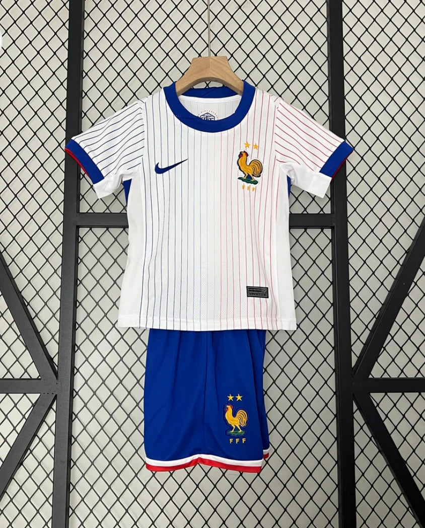 Kit Enfant France 2024 Extérieur