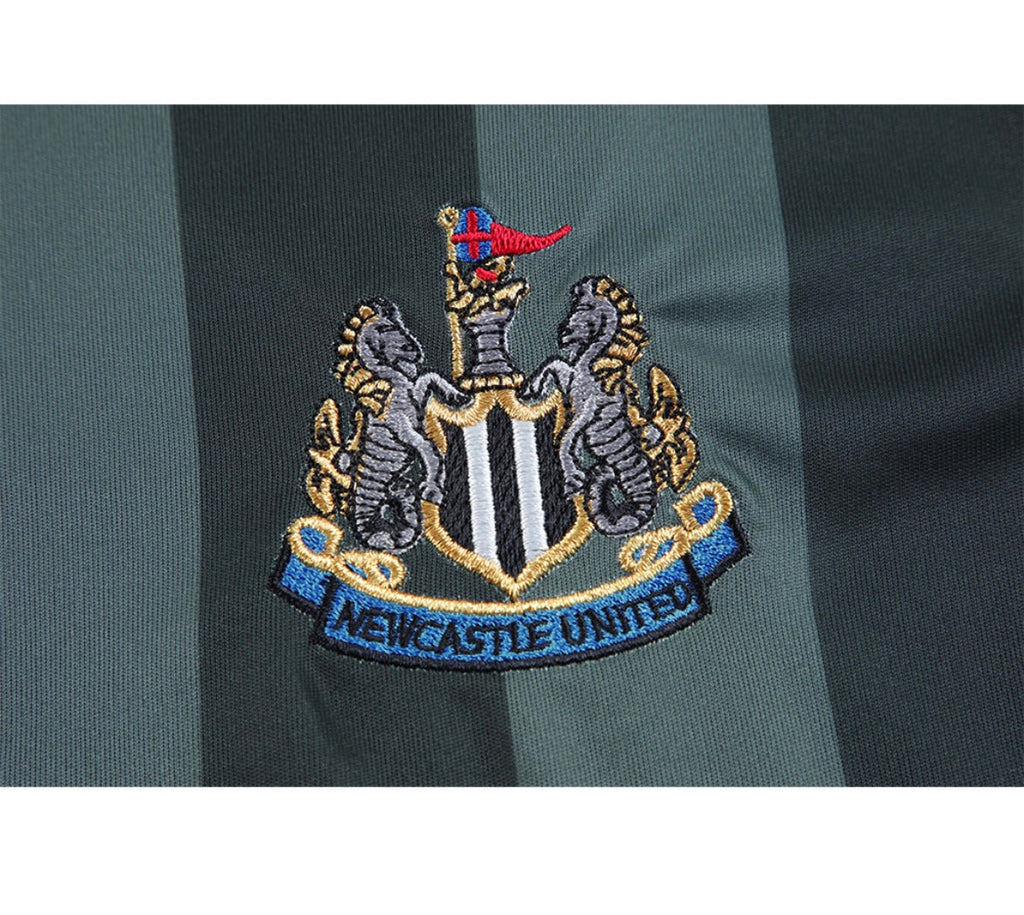 Maillot Rétro Newcastle 2004-05 Extérieur