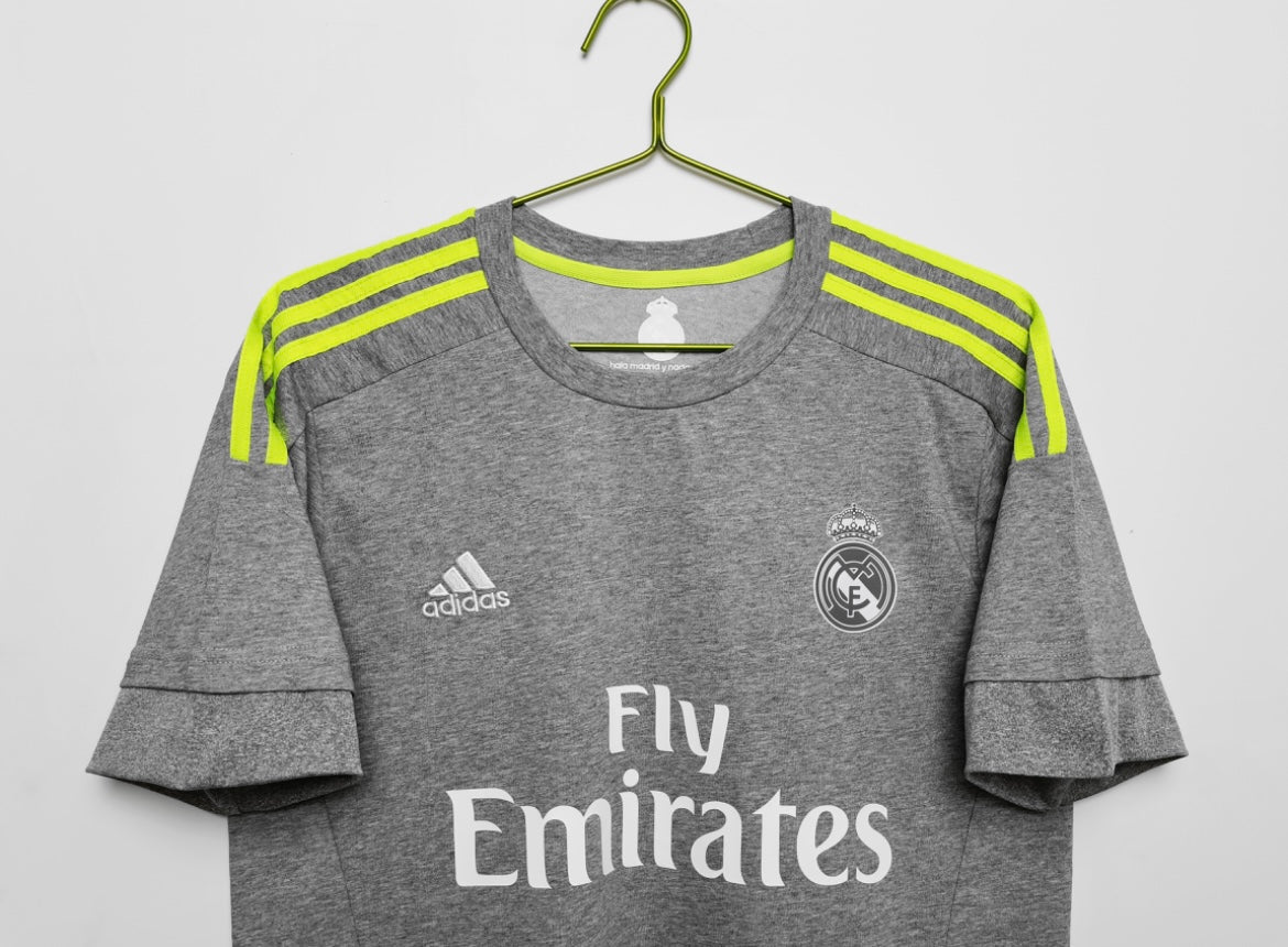 Maillot Rétro Real Madrid 2015-16 Extérieur