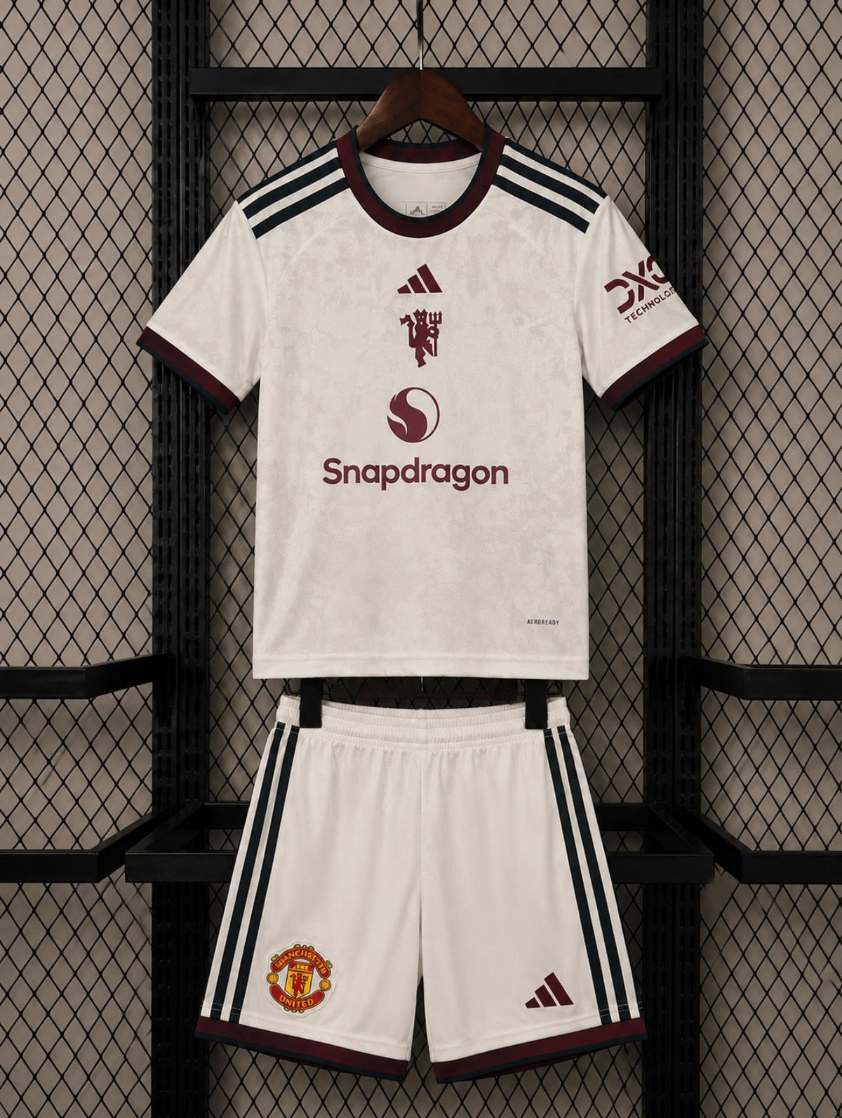 Kit Enfant Manchester United 2026-27 Third