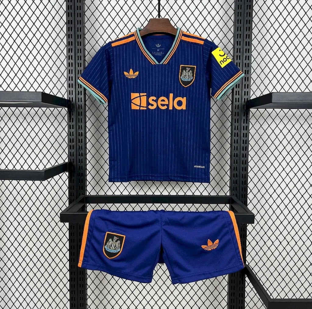 Kit Enfant Newcastle 2025-26 Third