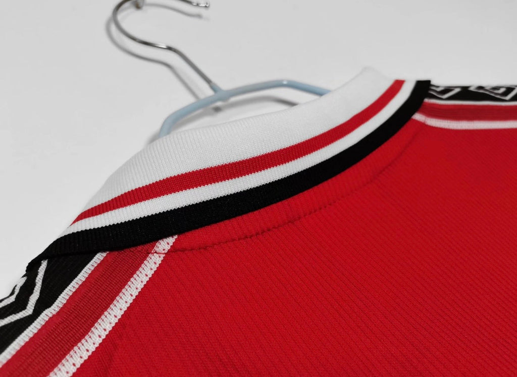 Maillot Rétro Manchester United 1998-99 Domicile