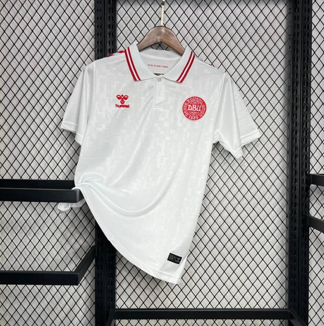 Maillot Danemark 2024 Extérieur
