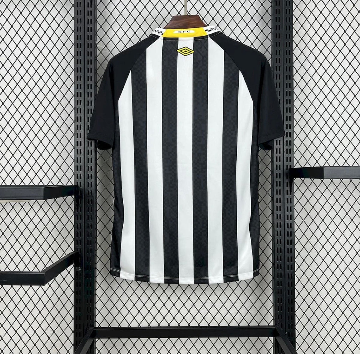 Maillot Santos 2025-26 Domicile