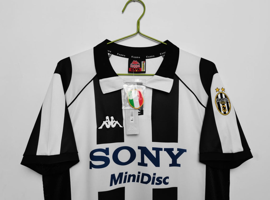 Maillot Rétro Juventus 1997-98 Domicile