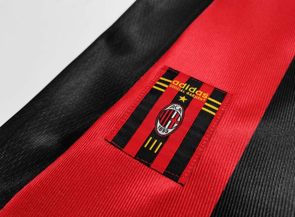 Maillot Rétro AC Milan 1998-99 Domicile
