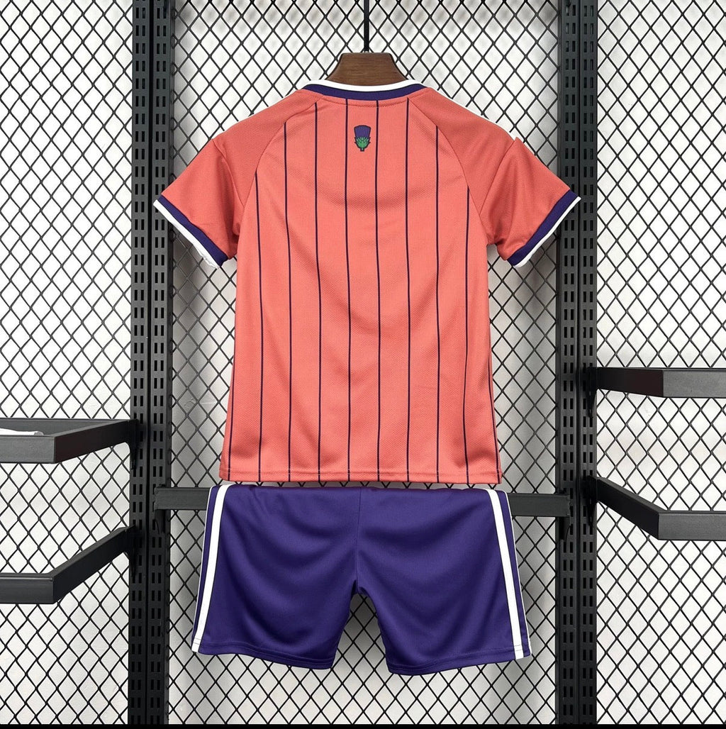 Kit Enfant Écosse 2026 Extérieur