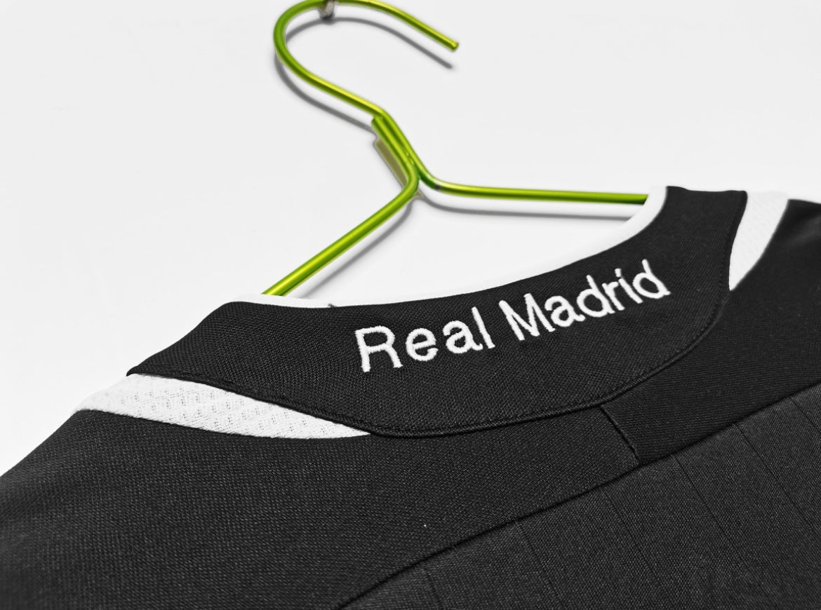 Maillot Rétro Real Madrid 2006-07 Extérieur Manches Longues
