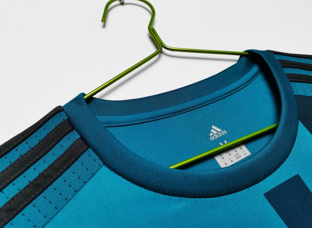Maillot Rétro Real Madrid 2017-18 Extérieur