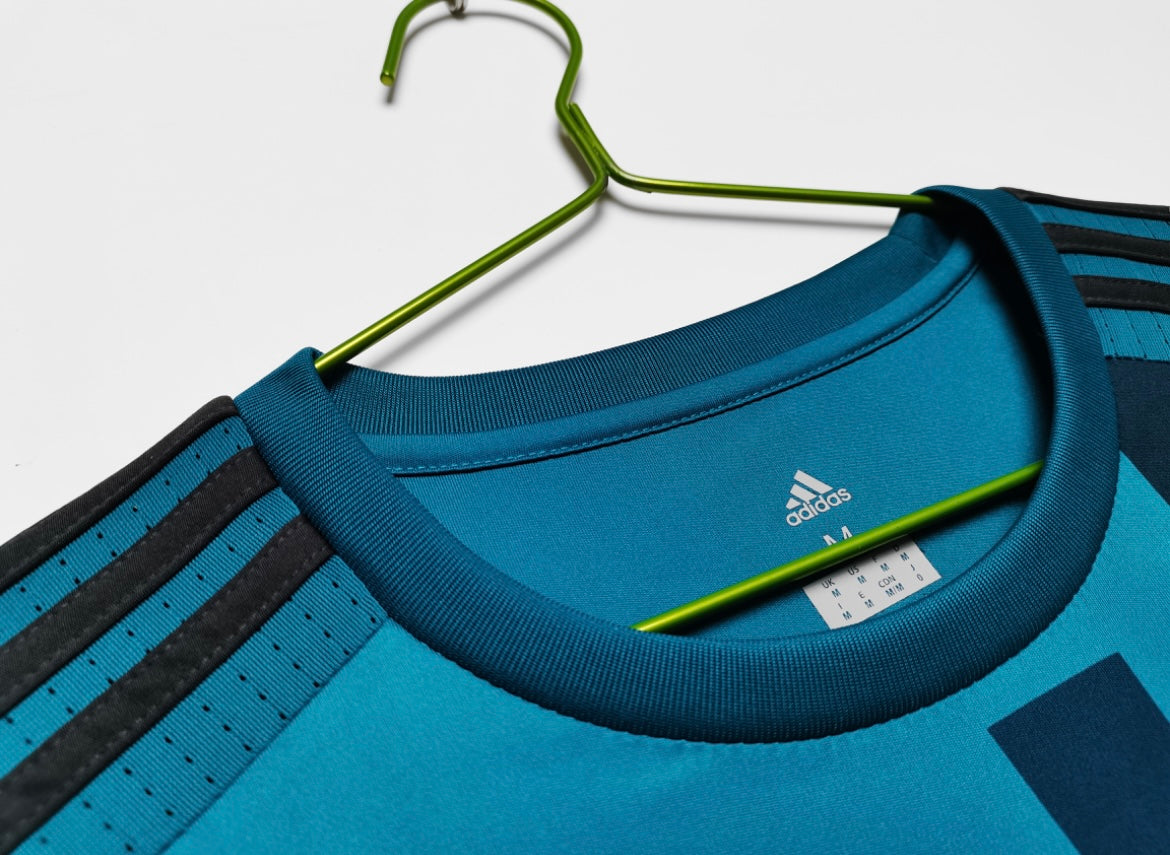 Maillot Rétro Real Madrid 2017-18 Extérieur