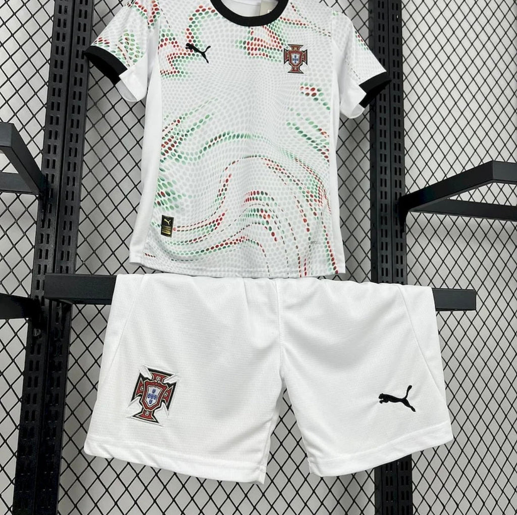 Kit Enfant Portugal 2025 Extérieur