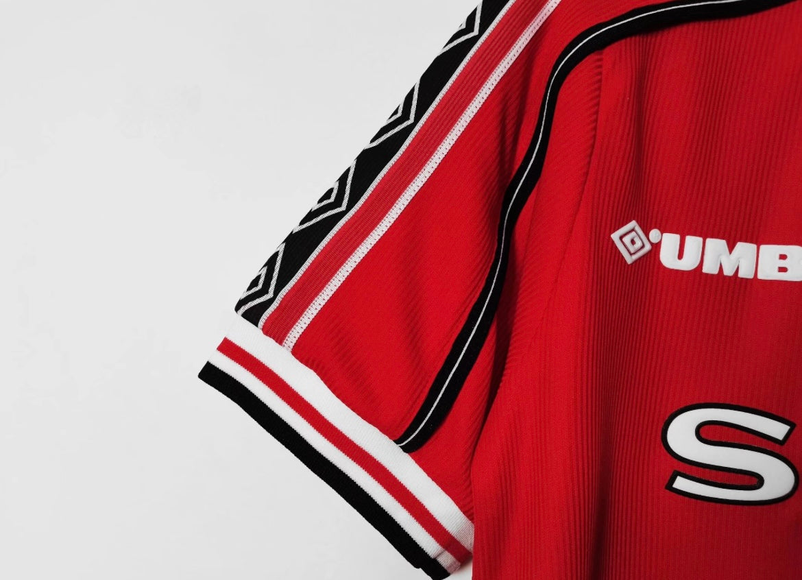 Maillot Rétro Manchester United 1998-99 Domicile