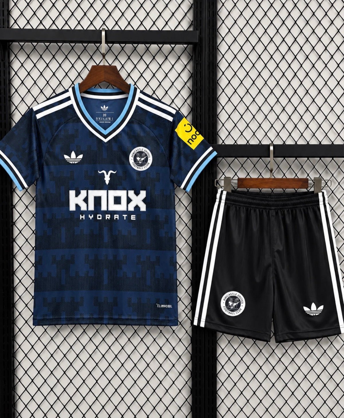 Kit Enfant Newcastle 2026-27 Extérieur