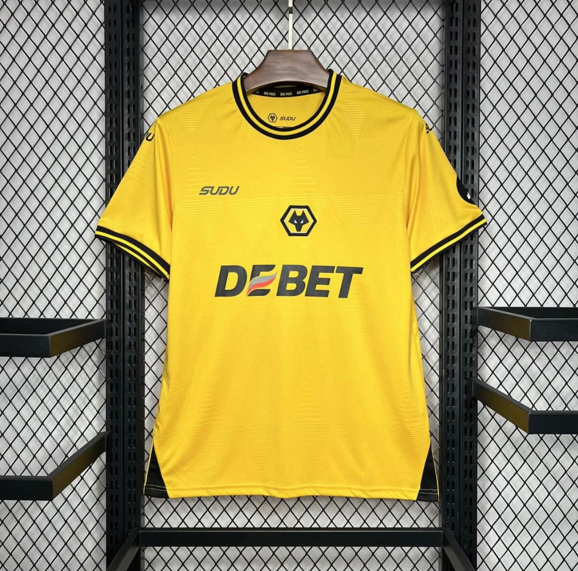 Maillot Wolverhampton 2024-25 Domicile