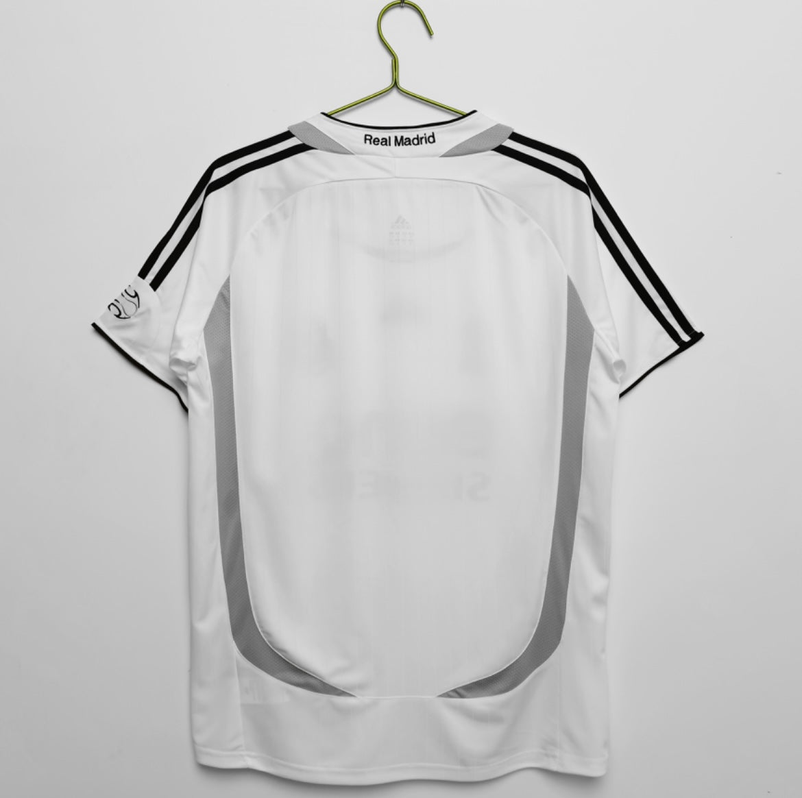 Maillot Rétro Real Madrid 2006-07 Domicile