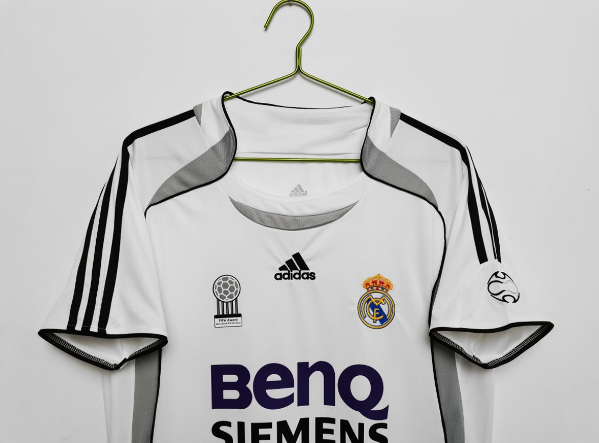 Maillot Rétro Real Madrid 2006-07 Domicile